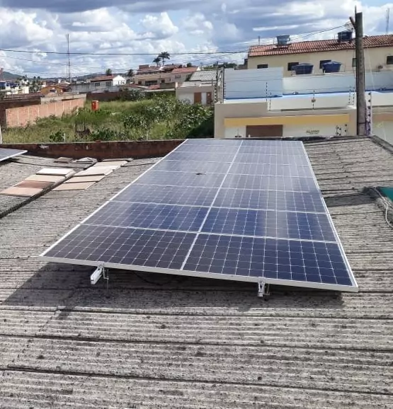 Usina residencial de 6,75 kWp em laje em Belo Jardim